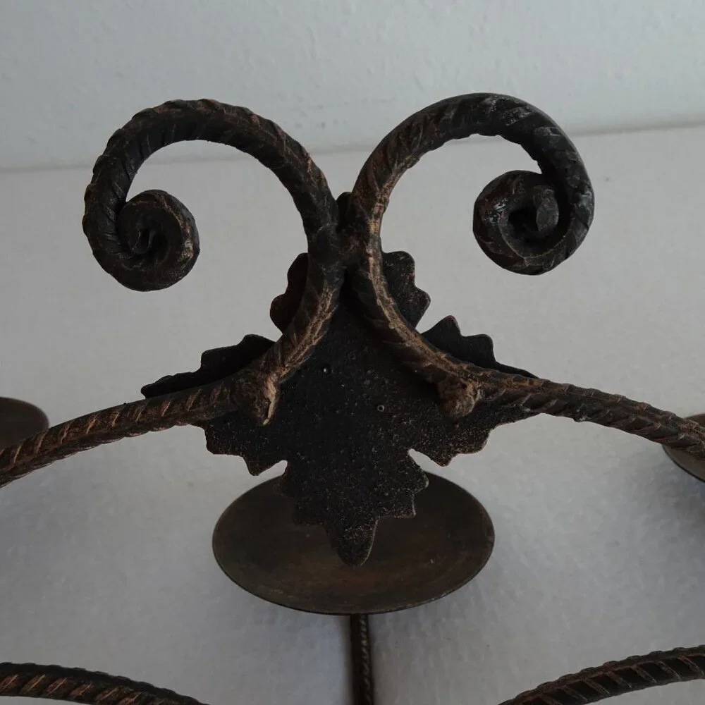 Metal 3-Arm Wall Candle Sconce Vintage Floral Candelabra Wall Mount